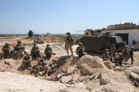 تركيا تفكر في تنفيذ عملية برية في سوريا 