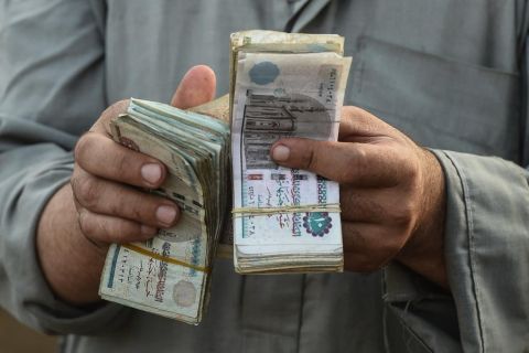 سعر الدولار اليوم في سوريا الأربعاء 29 نوفمبر 2023.. انخفاض الليرة