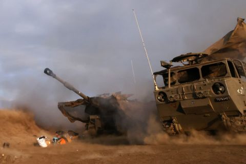 Israeli occupation forces respond to Hezbollah's rocket attacks