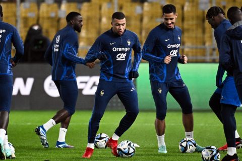 تشكيلة فرنسا المتوقعة أمام اليونان في تصفيات يورو 2024