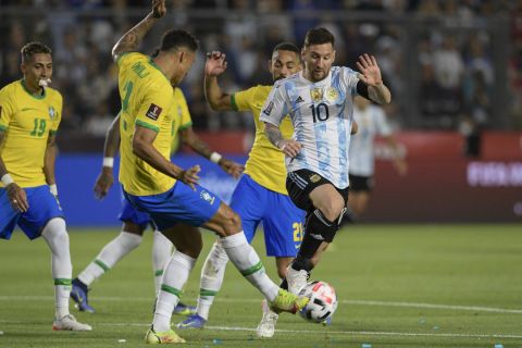 موعد مباراة البرازيل والأرجنتين في تصفيات كأس العالم 2026 والقنوات الناقلة