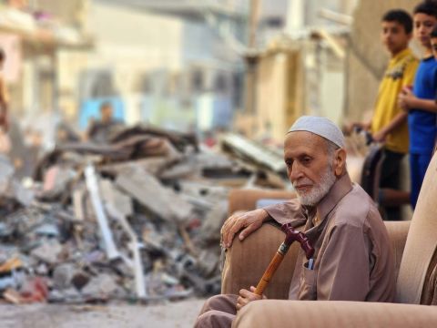 Iraqi resistance launches coordinated attacks on American bases in Syria
