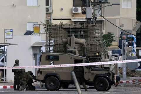 القوات الاسرائيلية تشن حملة اعتقالات واسعة في القدس والضفة الغربية