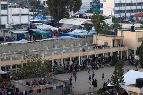 الصفدي: لن نوقع اتفاقية تبادل الطاقة والمياه مع إسرائيل