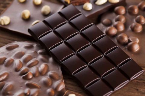 ما تأثير الشوكولاتة على النساء