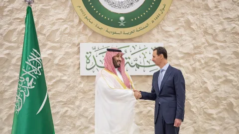 سفير النظام السوري لدى السعودية يسلم أوراق اعتماده