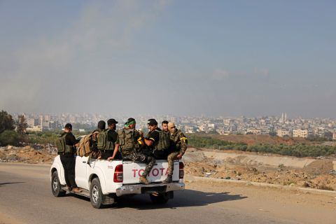  Israeli occupation forces pull back from northern Gaza amid failed operations and Hamas strikes