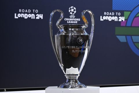 نتائج قرعة دور الـ16 من دوري أبطال أوروبا 2023-24