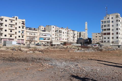 استشهاد طفلة وإصابة آخرين بقصف للنظام على إدلب