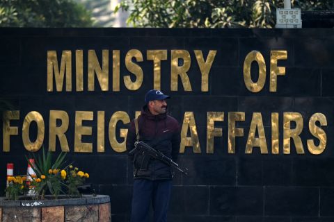 Explosions rock Damascus amid suspicions of Israeli involvement