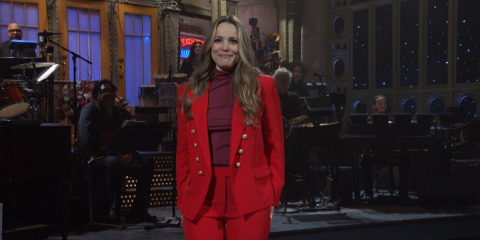 OG Regina George, Rachel McAdams calls Reneé Rapp on SNL stage!