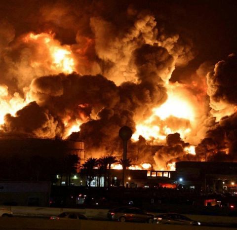 USA and Britain launch military strikes in Yemen; Houthis retaliate