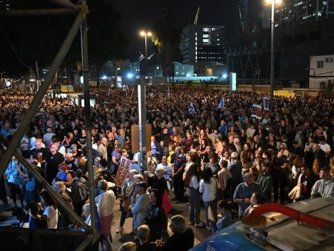 شرطة الاحتلال تعتقل 18 مستوطنا تظاهروا ضد نتنياهو