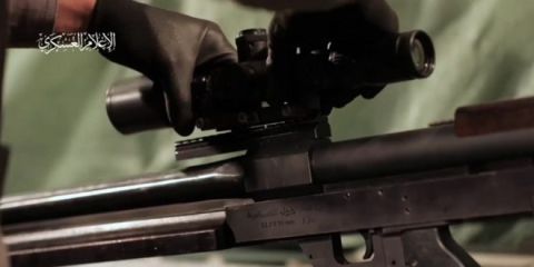 مقتل قائد سرية إسرائيلي والمقاومة تواصل قنص جنود الاحتلال واستهداف آلياته