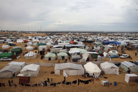 Netanyahu decides to bring war into the refugee camps area!