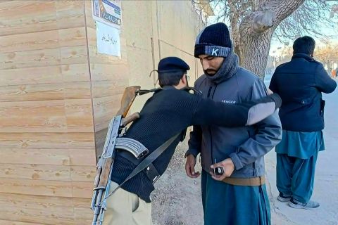 Voting temporarily halted in Pakistan's Tank district