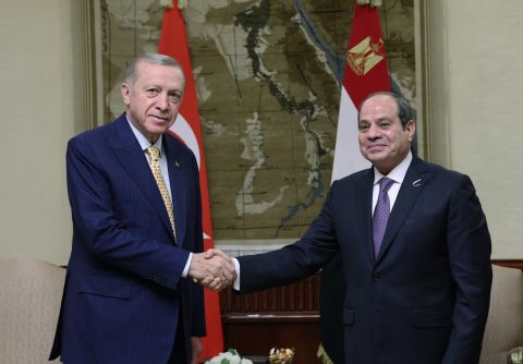 أردوغان يكشف سر زيارته إلى مصر.. ماذا طلب من السيسي بشأن رفح؟