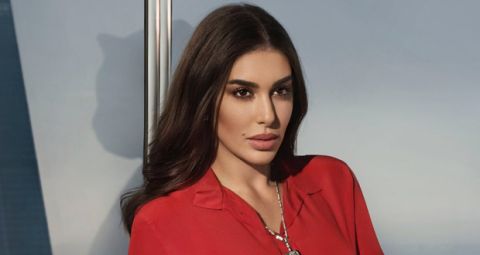 (نيولوك) لياسمين صبري و المتابعين: (مش هتبطلي عمليات تجميل؟!)