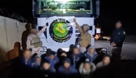 فيديو مروع: شاحنة تقتل 6 طلاب وتصيب 14 آخرين في البصرة