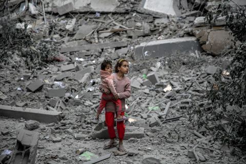 US-UK launch airstrikes on Sa'dah-Yemen; Houthis strike Israeli and US vessels in Red and Arab Seas