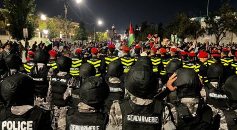 الأردن..تجدد محاولات اقتحام السفارة الإسرائيلية وسط انتشار أمني كثيف