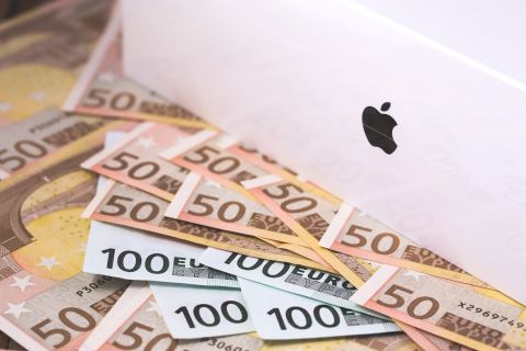 Apple fined $2B by EU for the first time, after Spotify's claim