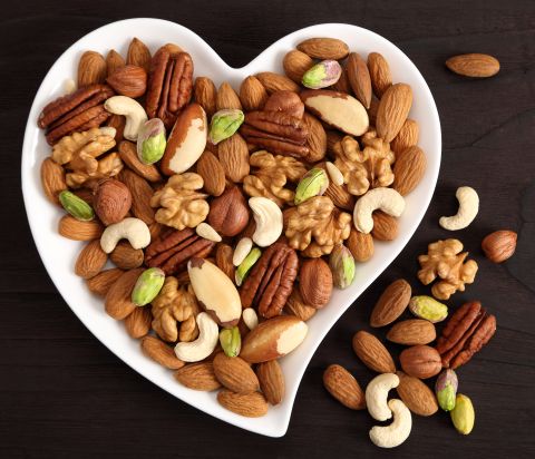 Top 3 nuts to burn belly fat in Ramadan