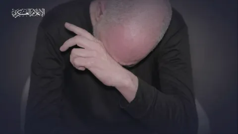 فيديو جديد.. أسرى يناشدون الضغط على نتنياهو ويطالبون بالمزيد من مظاهرات 