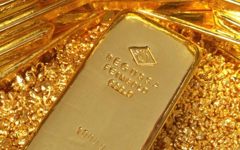 سعر الذهب اليوم في مصر الاثنين 15 أبريل 2024.. عيار 21 يقفز!
