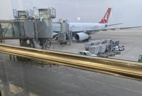توقف العمليات في مطارات دبي مؤقتا لمدة 25 دقيقة