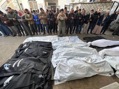 في اليوم 188 ...  شهداء وجرحى في قصف مستمر على القطاع 