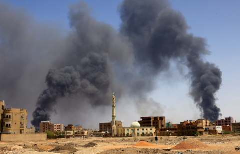 الجيش السوداني وقوات الدعم السريع يتبادلان القصف في الفاشر 