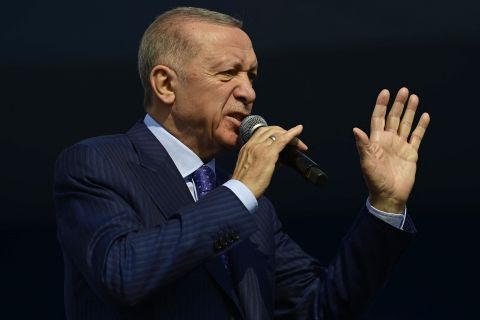 Erdogan to embark on rare visit to Iraq today