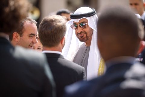 ما هو القصر التاريخي الذي اشتراه
