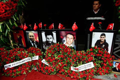 UN peacekeepers hurt in southern Lebanon blast