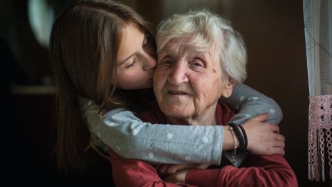 دراسة: فوائد اللمس على الصحة العقلية والجسدية