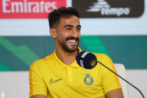 أين نواف العقيدي!! العنزي يكشف عن مفاجآت بشأن إيقاف نجم النصر السعودي