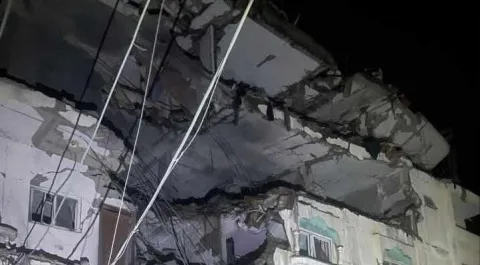 7 شهداء بينهم أطفال بغارة إسرائيلية تستهدف منزلا في رفح