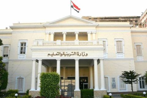 الحرب تشتعل بين التعليم وشاومينج!! بعد تسريب امتحانات اليوم.. السجن والغرامة لهؤلاء الطلاب