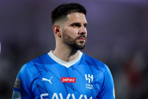 خلاف داخل كيان الزعيم!! الفراج يثير الجدل حول احتفالية ابن نافل مع ميتروفيتش