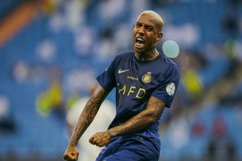 روشن ليس العائق... تاليسكا يتحدث عن النصر وحلم الانضمام إلى السيليساو في المونديال