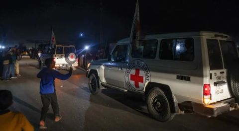 شرطة الاحتلال تقمع بالقوة مظاهرات وسط تل أبيب (فيديو)