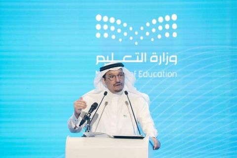 رد وزير التعليم السعودي مفاجئ!! هل سيتم تطبيق الفصول الثلاثة في العام الدراسي القادم؟
