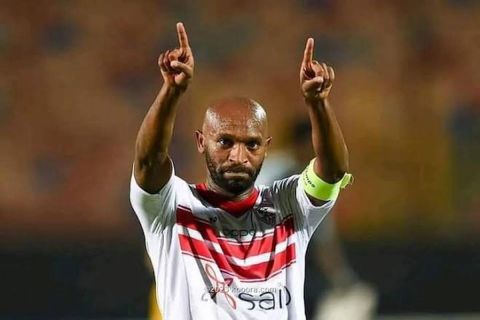 شيكابالا وحسن شحاتة ليسوا أساطير‍!! تعليق ناري من لاعب الأهلي الأسبق