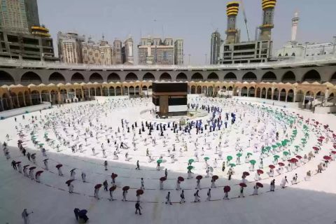 عاجل | عقوبات قاسية لمخالفي أنظمة الحج 