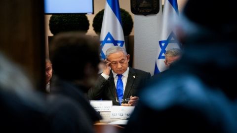 سموتريتش يعارض إرسال وفد تفاوضي جديد.. ولبيد: نتنياهو تخلى عن الأسرى