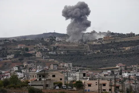 مقتل شخص وإصابة أخرين في غارة إسرائيلية على جنوب لبنان