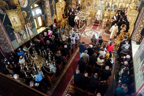 Israel arrests Greek consulate guard during holy light celebration in Jerusalem