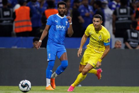 موعد مباراة النصر والهلال في دوري روشن السعودي 2023-24 والقنوات الناقلة