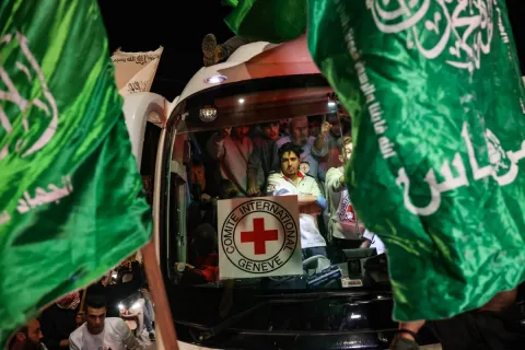 وفد حماس يغادر القاهرة.. ما هو مصير 